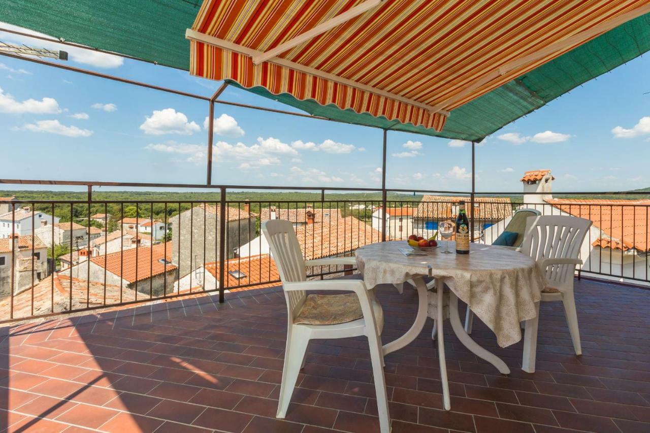 Guest House Robert I Mirna Бале Экстерьер фото