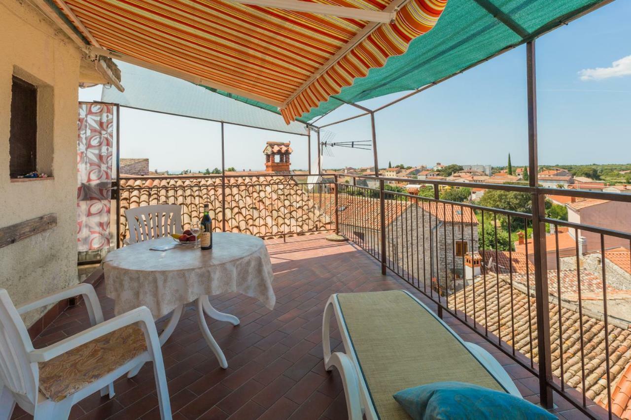 Guest House Robert I Mirna Бале Экстерьер фото